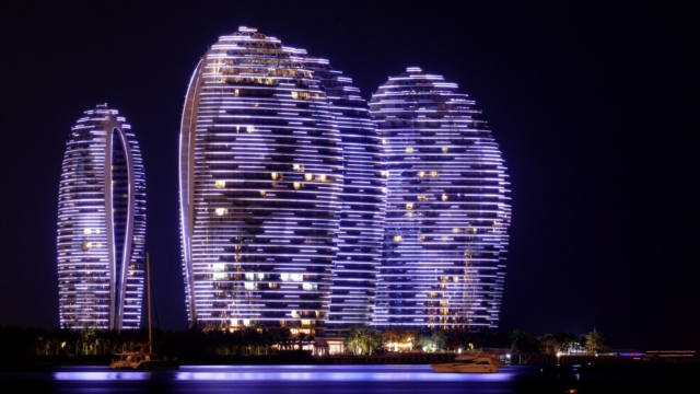 Phoenix-Island-Hotels