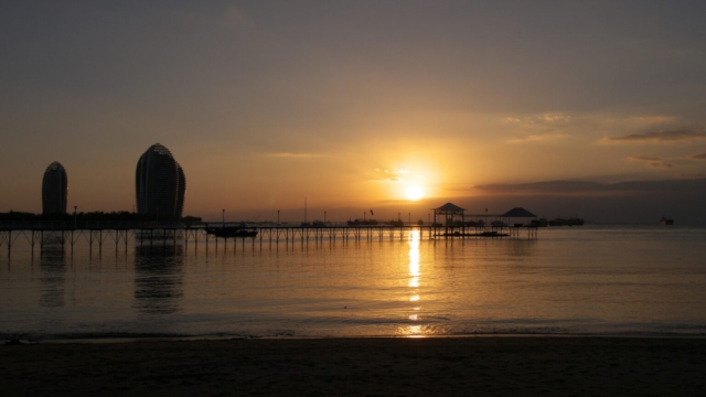 Sanya-Phoenix-sundowner