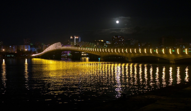 Brücke-zu-Phoenix-Island