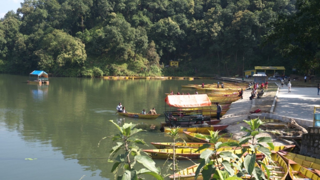 Touristenboote-Begnassee-Pokhara
